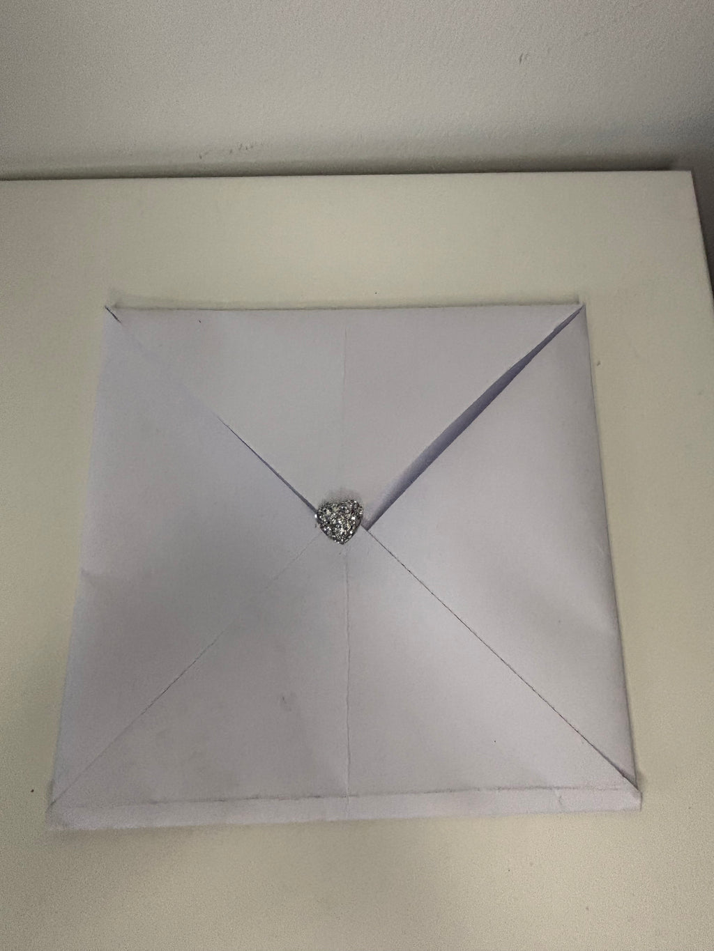 Carte surprise à gratter + enveloppe