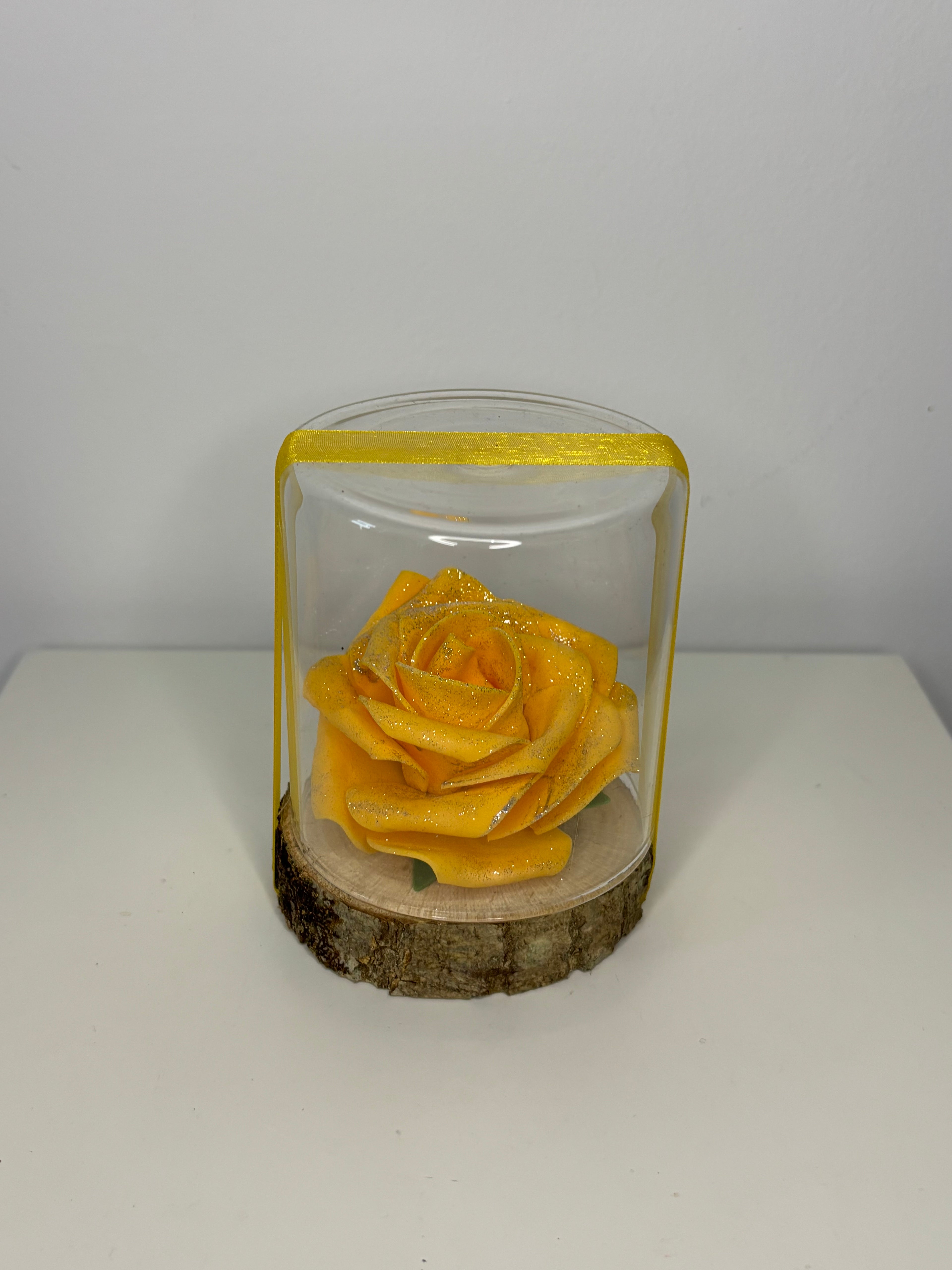 Bocal sur support en bois