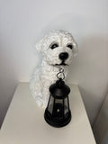 Lanterne chien assis